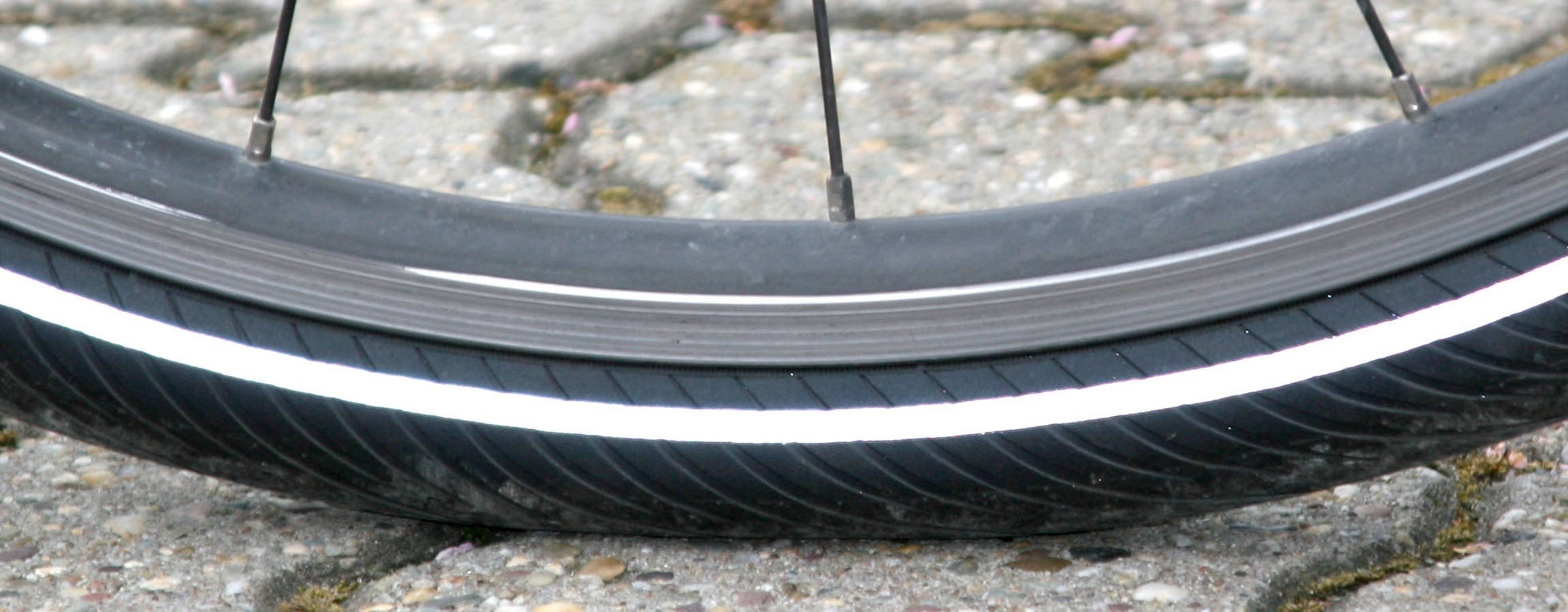 Spravne nahustena pneumatika